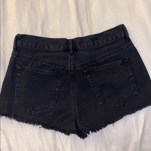 Black BullHead shorts - Picture 2 of 4